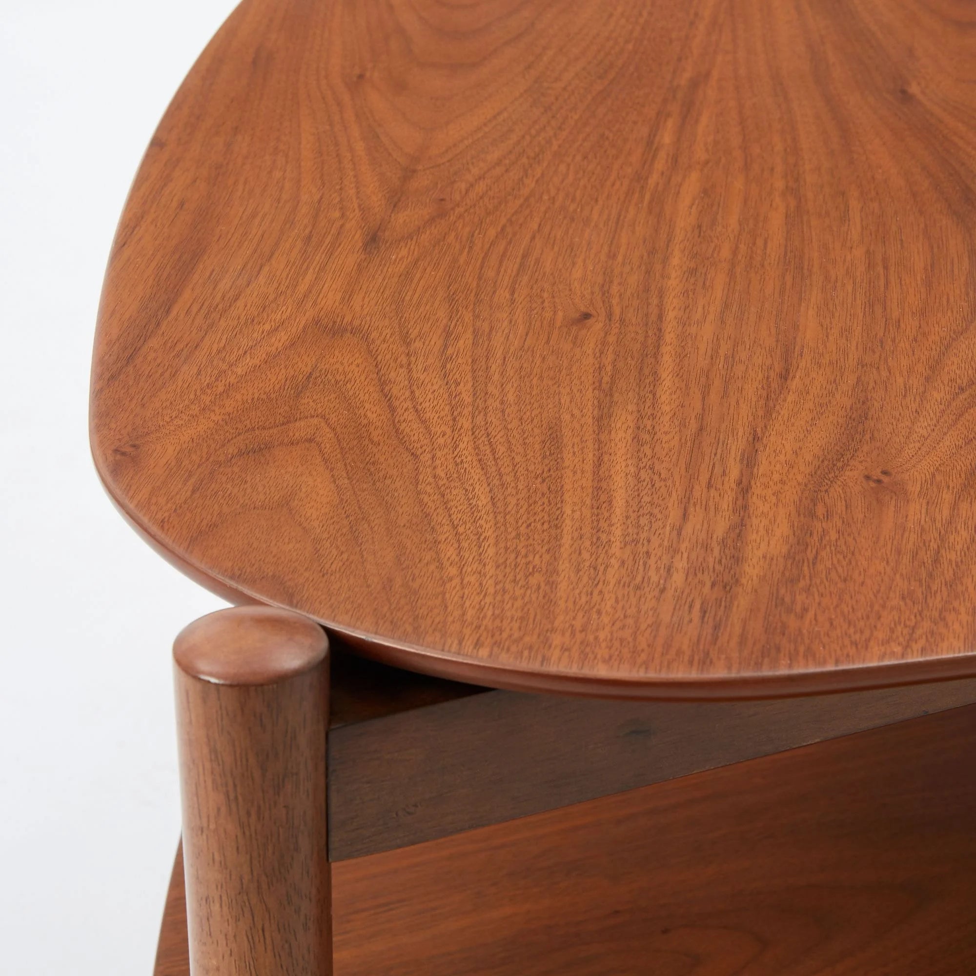 Retro Triangle Coffee Table Lower Shelf Design